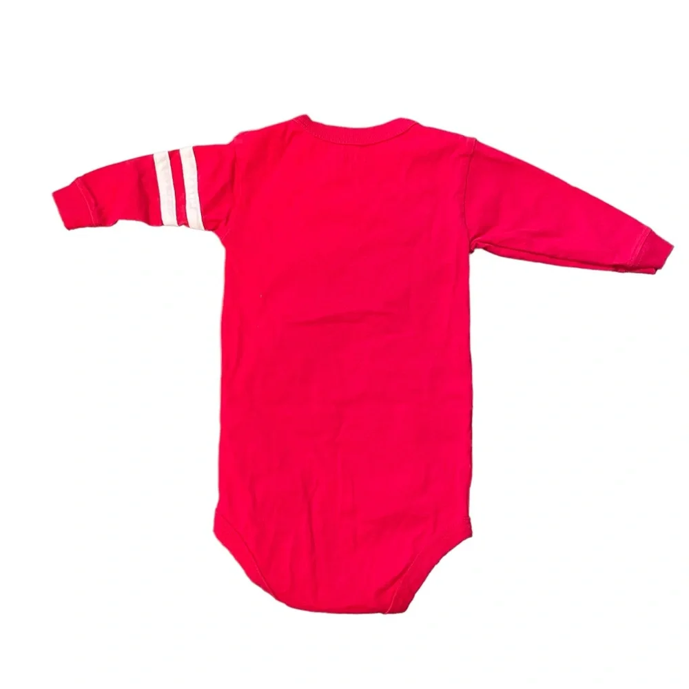 University of Wisconsin Badgers Long-Sleeved Onesie, sz 6 months. - Picture 2 of 4
